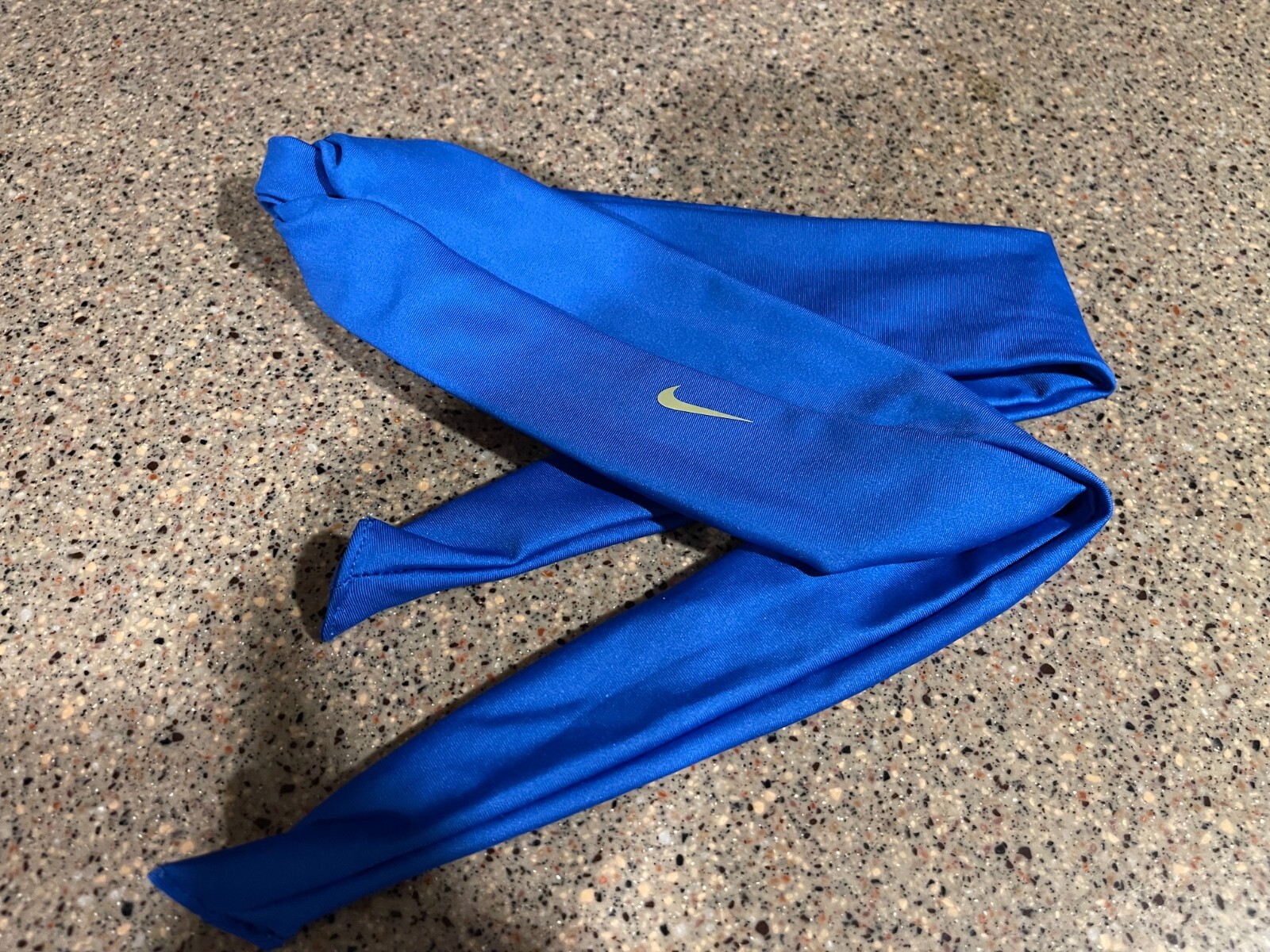 royal blue nike head tie