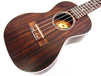 WOODNOTE / Special 24" Concert Rosewood Ukulele with Ivory Inlaid <Limited> WOODNOTE / Special 24" Concert Rosewood Ukulele with Ivory Inlaid <Limited>