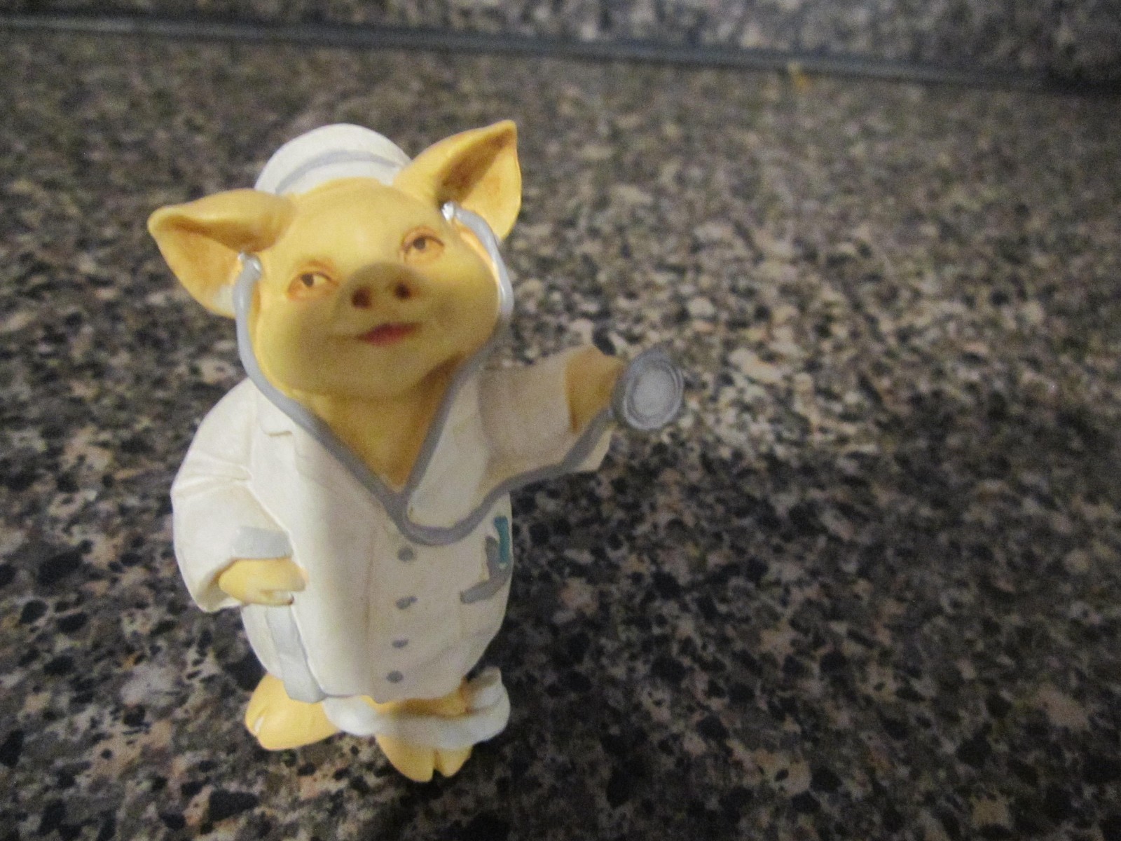 Doctor Pig Figurine With Stethoscope Russ Berrie and Company Inc.
