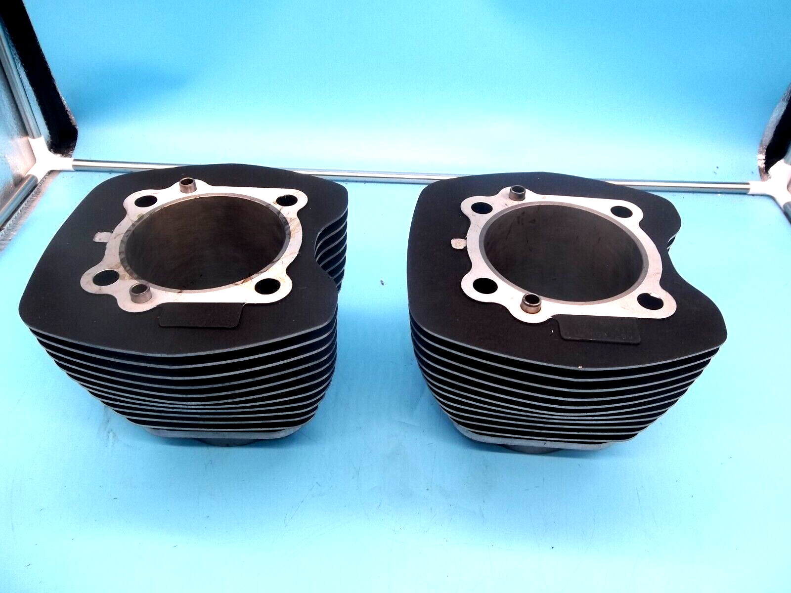 HARLEY DAVIDSON GENUINE CYLINDER JUG 1659 3-99 ONE PAIR (PV