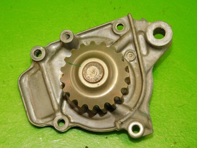88-91 Civic wagon 4WD OEM D16A6 engine block water coolant pump CRX Si