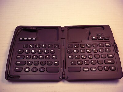 Micro Innovations Mini Folding Keyboard for Palm KB-WP-003