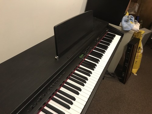 Roland 88 key digital piano Model HP-2900G
