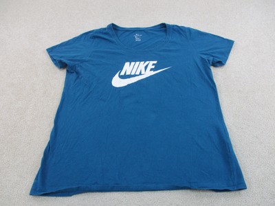 teal and white nike shirt