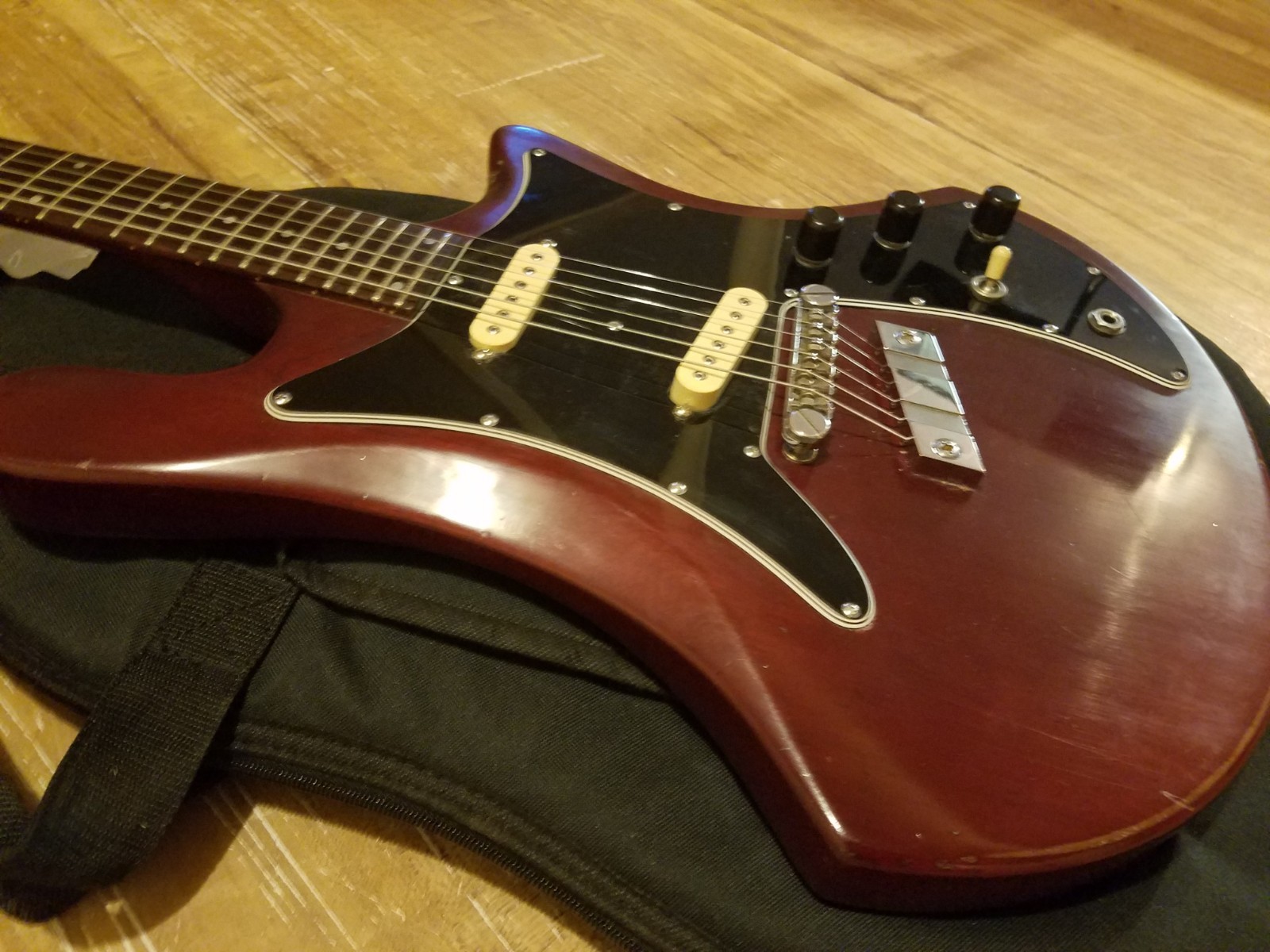 Guild S-60D Vintage 1978 Gibson Electronics