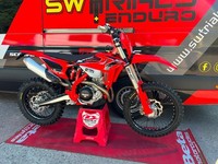 2027 Beta RR X-PRO 4T 390cc Enduro Bike - High Spec 4-Stroke Off-Road MX Fun
