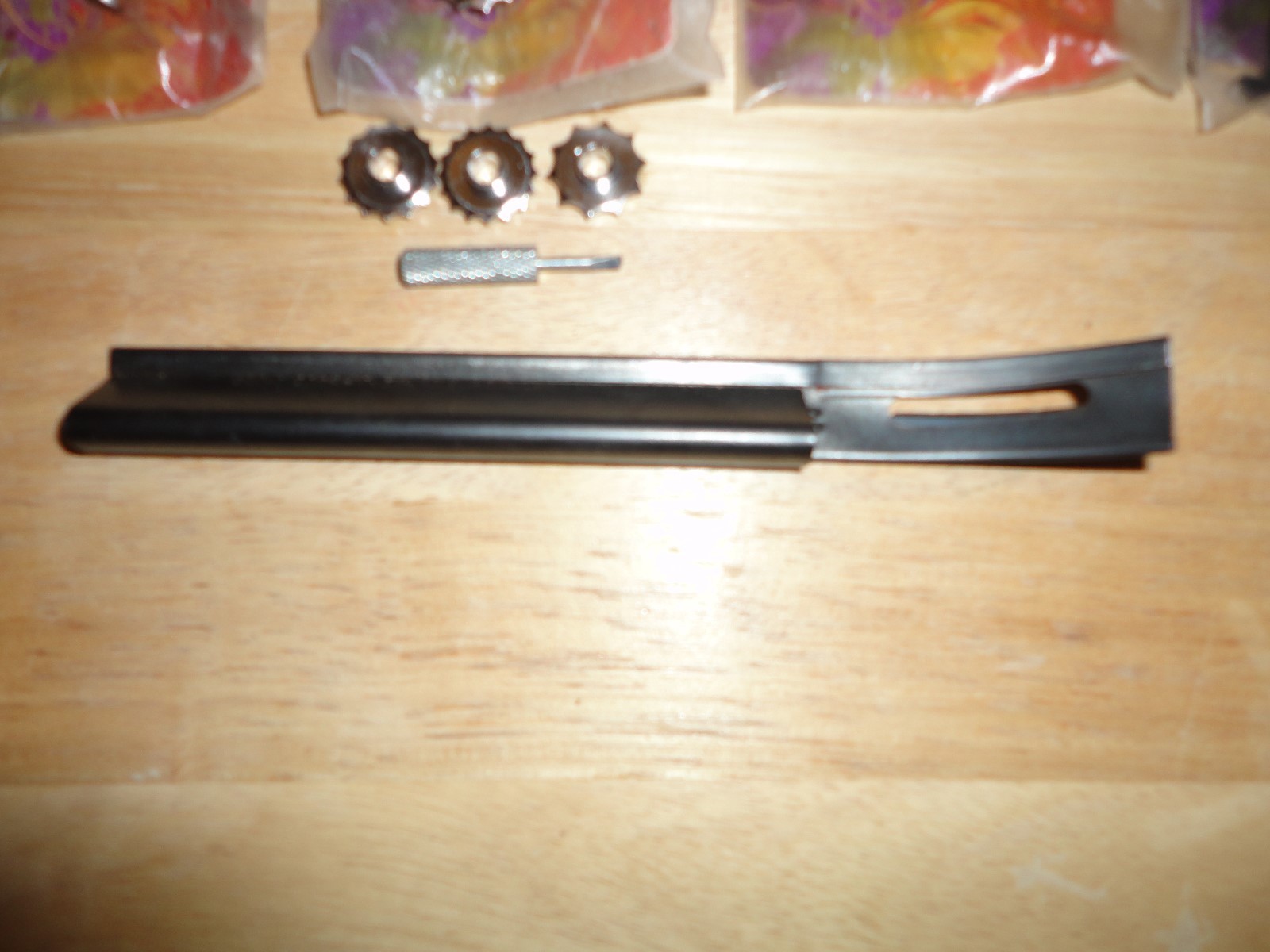 Lot of Tandy Leather Tools - Beveler , V-Gouge , Groover , Embossing Set , etc.