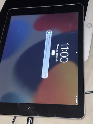 Apple iPad 6th 9.7 Apple iPad 6th 9.7