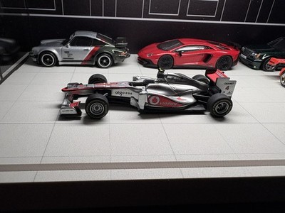 Kyosho 1/64 Vodafone McLaren Mercedes MP4-26 #4 Jenson