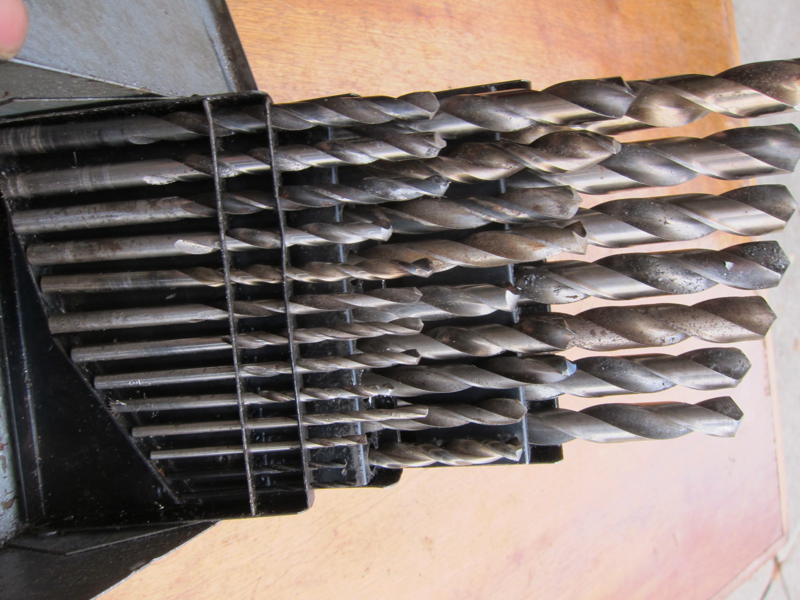 29 PC DRILL BITS IN HUOT INDEX BOX , 1/16 -1/2