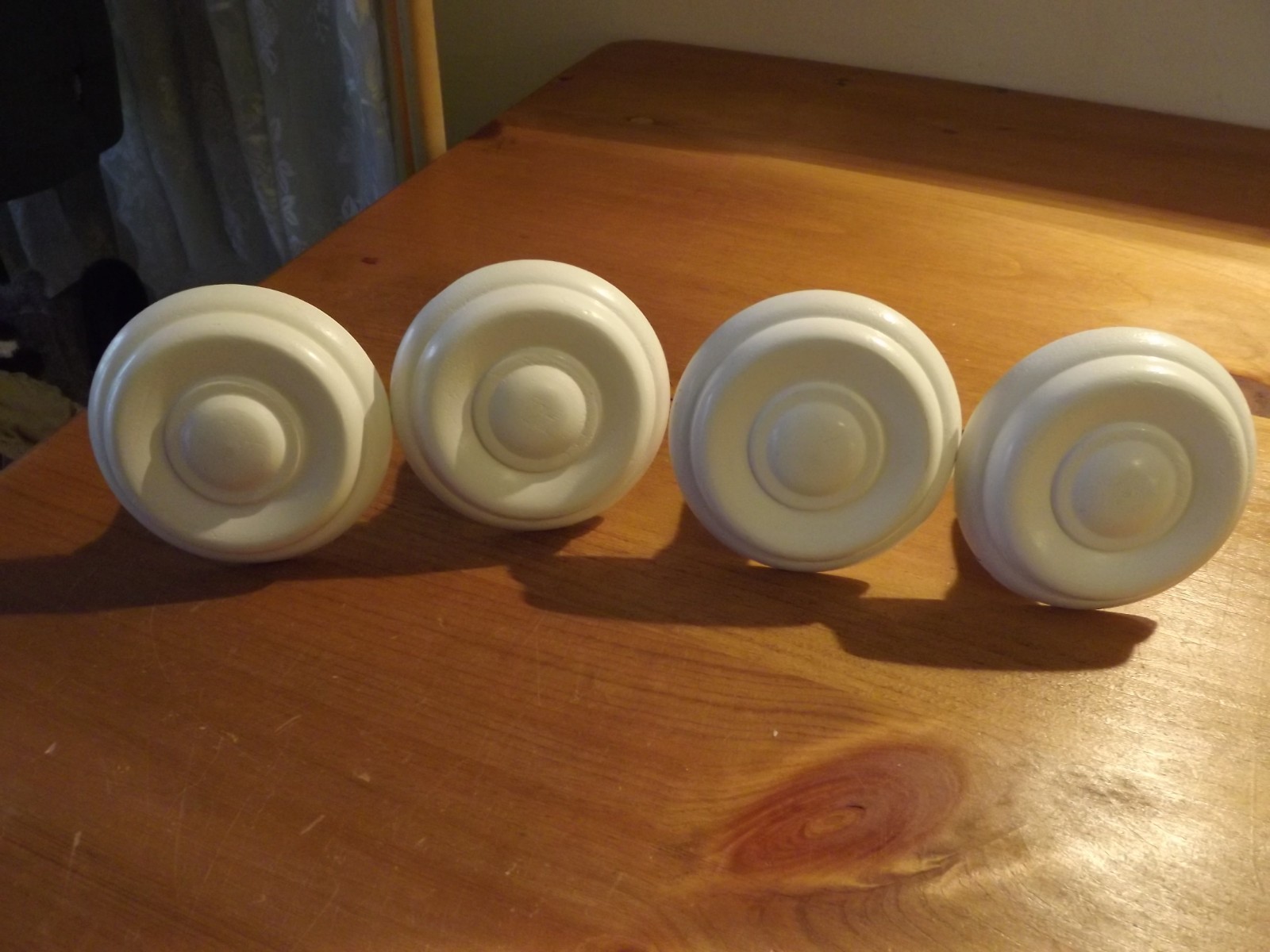 PAIR OF WOODEN DRAPERY CURTAIN TIEBACKS PAINTED WHITE 2 SETS AVAILABLE