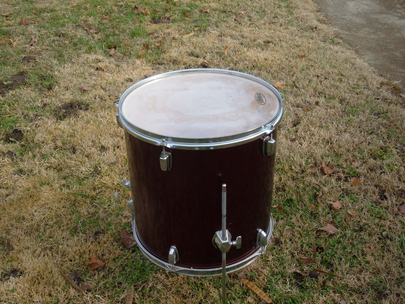 Used condition 16 X 17 Inch Pulse Floor Tom Local Pick Up Only