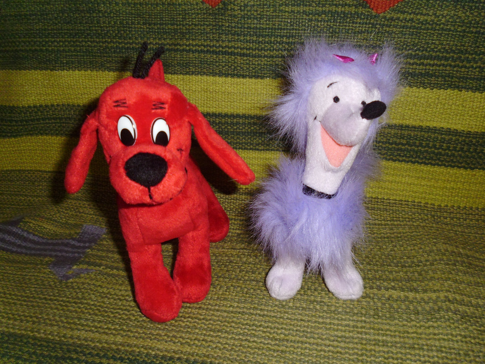 Clifford the Big Red dog and Cleo plush toy lot stuffed animals Scholastic 7