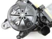 VW Touran II 5T 15-22 Fensterhebermotor Rechts Vorne VW Touran II 5T 15-22 11.03.2016 5Q0959801B 0130822717 gebraucht Vorschau 6