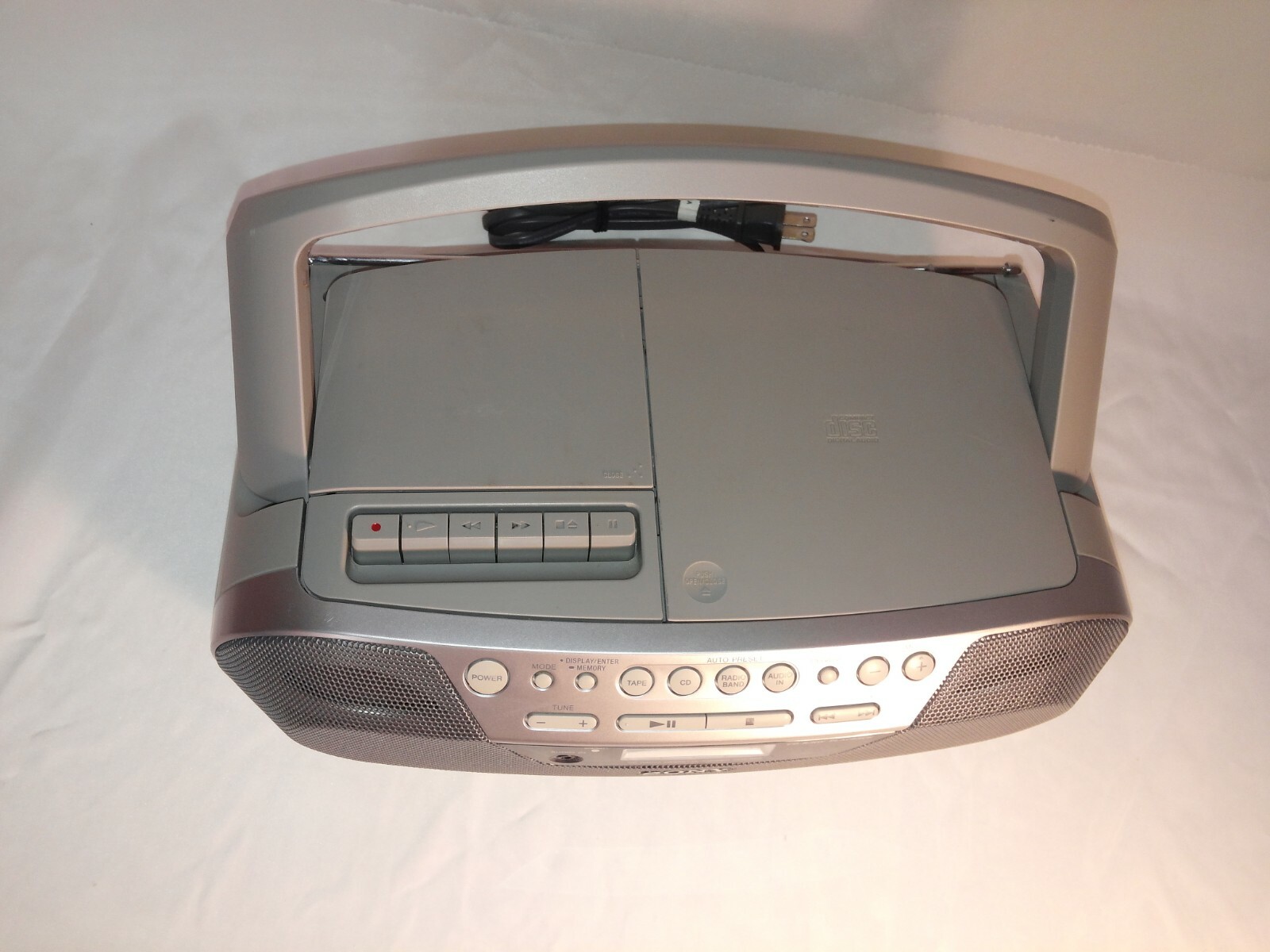 Sony CFD-S05 - CD Player /Radio/Cassette/AUX - Boombox Stereo - Mega Bass