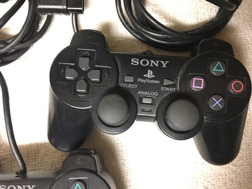 SONY LOT OF 2 PLAYSTATION 2-PS2 DUALSHOCK CONTROLLERS BLACK MODEL SCPH-10010