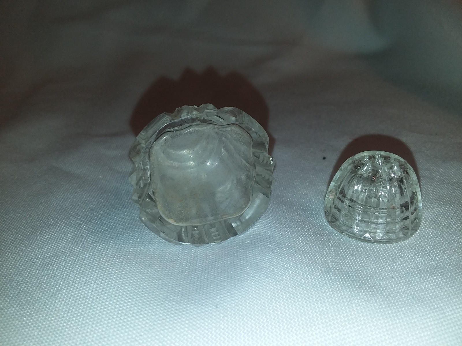 Double hand black ceramic jewelry and ring holder  #  3568