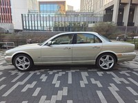 JAGUAR XJ SERIES 2.7 TDVI EXECUTIVE MODEL 4DR AUTO AUTOMATIC *SUPER LOW MILES*