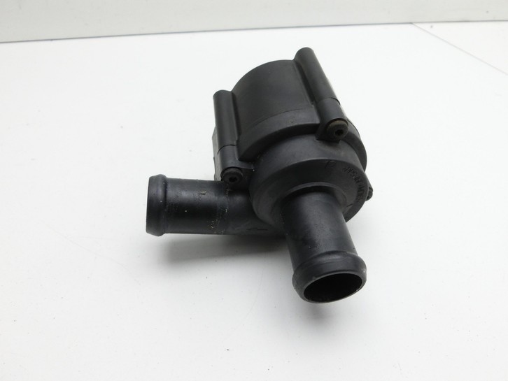 Audi A6 4F C6 08-11 TDI 3,0 176KW Umwelzpumpe Heizung Pumpe Audi A6 4F C6 08-11 10.03.2009 059121012A 701713060... Vorschau 2