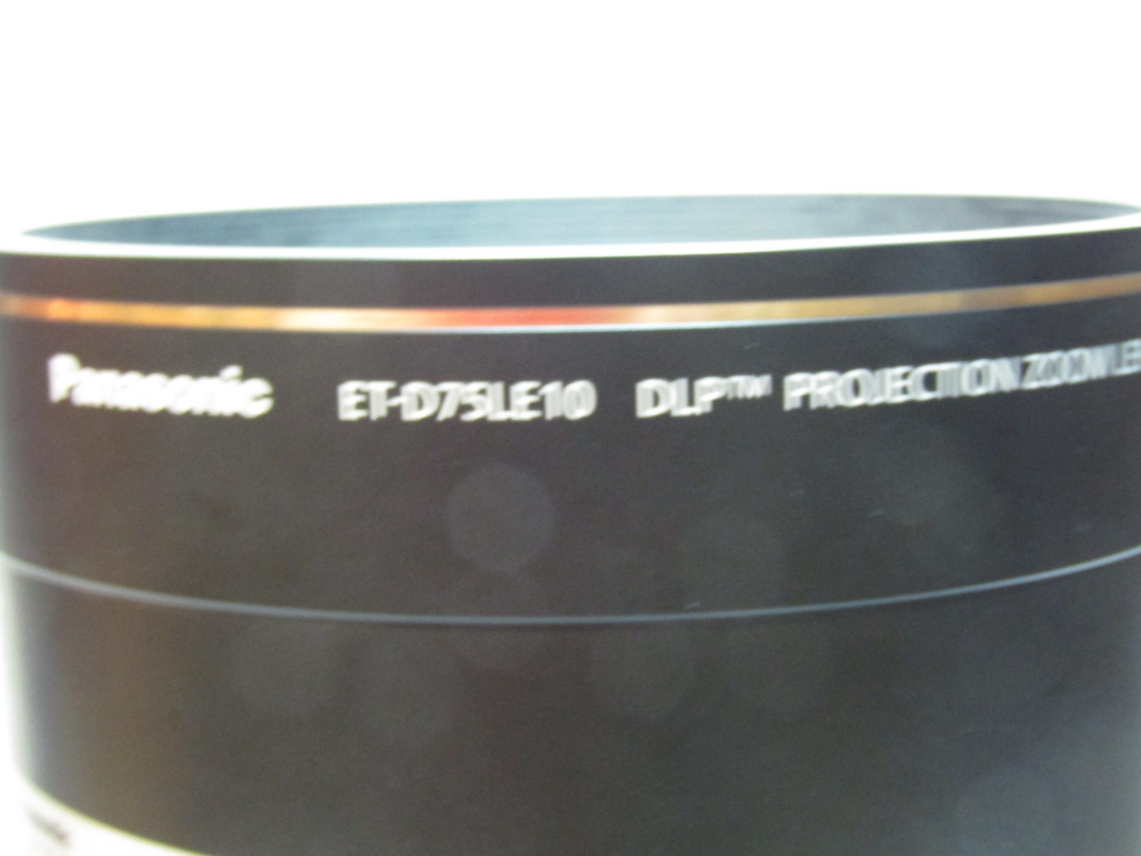 PANASONIC ET-D75LE10 ETD75LE10 Short Throw Projector Lens Focal Length 27.4 - 35