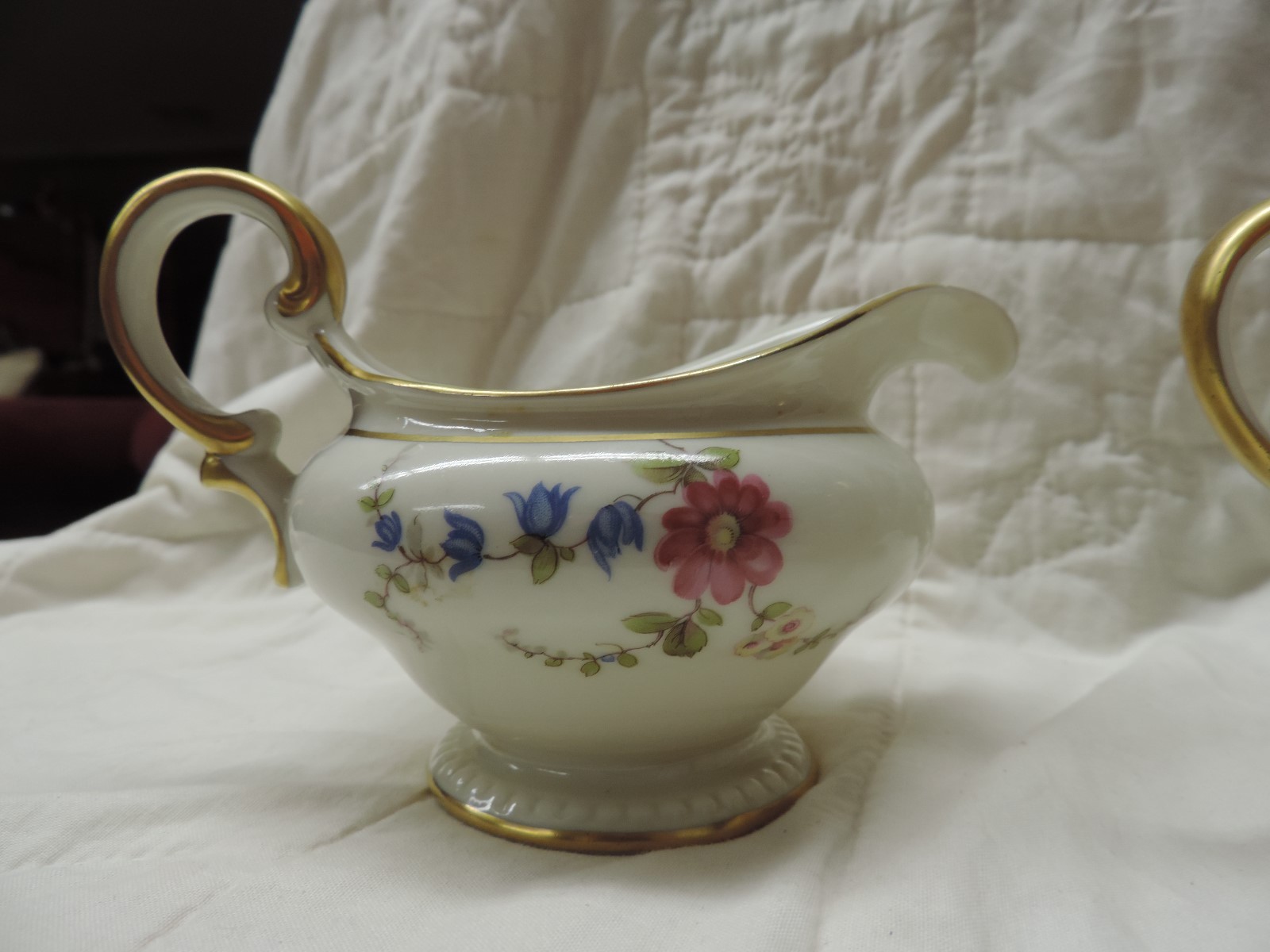 Castleton SUNNYVALE Sugar Bowl with Lid and Creamer GREAT CONDITION