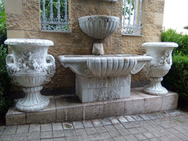 GARDEN INDOOR OUTDOOR POT 2 TWO MATCHING PAIR SOLID 50W 80H HEAVY