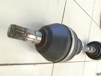 Volvo XC90 02-06 D5 2,4 120KW Autom 4WD Antriebswelle Gelenkwelle Links Vorne Volvo XC90 02-06 19.05.2004 8601581... Vorschau 6