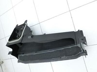 BMW I3 I01 13-17 Elektro  125KW Ansaugkanal Ladeluftführung BMW I3 I01 13-17 27.02.2015 9266839 64.31-9266839... Vorschau 4