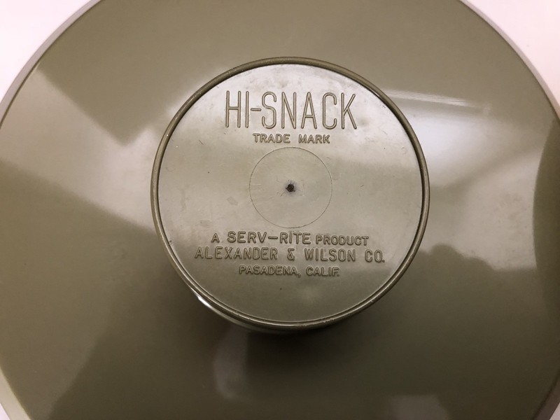 Vintage HI-SNACK Serv-Rite Set of 4 Plates w/Box Snack and Drink Trays