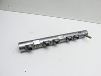 BMW 320d F31 12-15 2,0d 135KW Verteilerrohr für Hochdruck Verteiler BMW 320d F31 12-15 21.12.2012 7800601... Vorschau 4