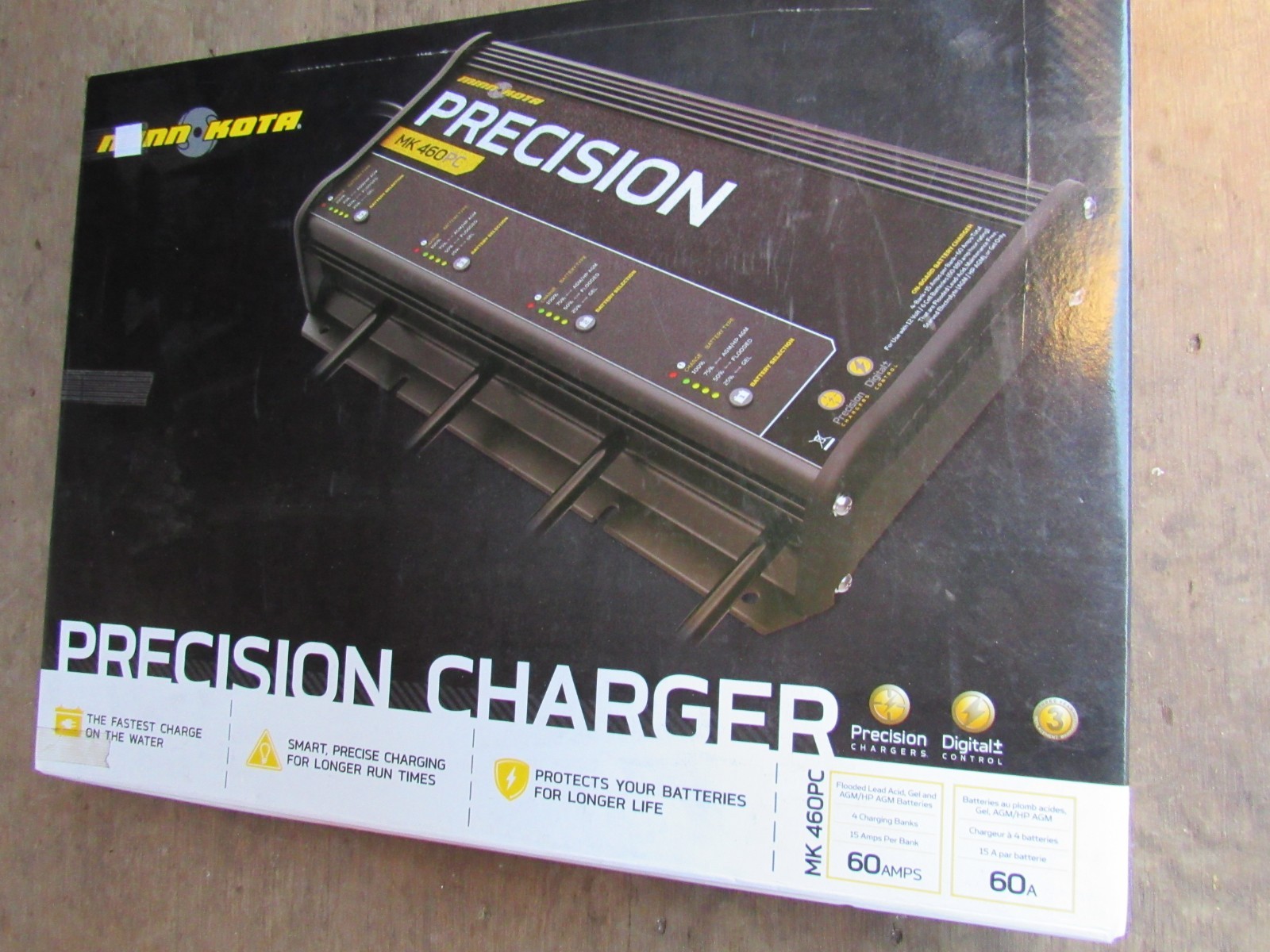 Minn Kota MK-460PC Precision On-Board Charger 4 Bank 15 Amps- 1834600