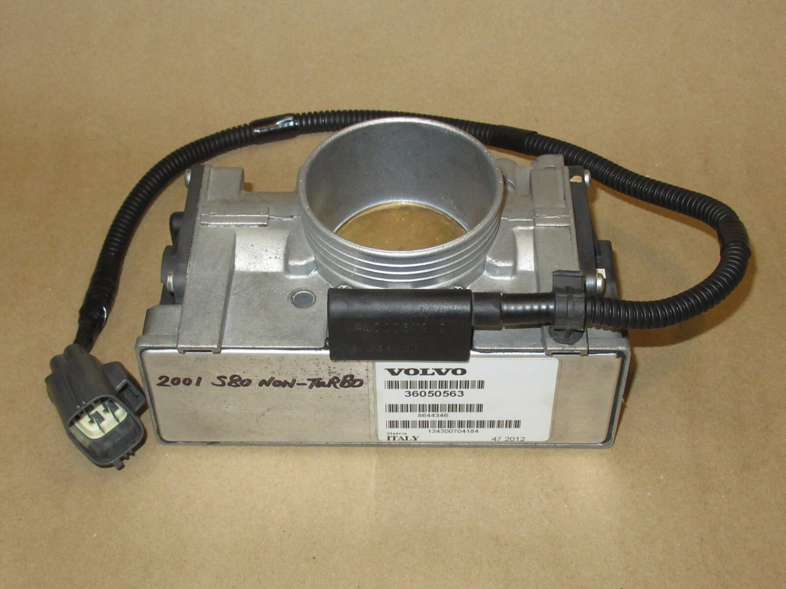tomomo 99-01 VOLVO S80 NON-TURBO Throttle Body ETM 8644347 36050563