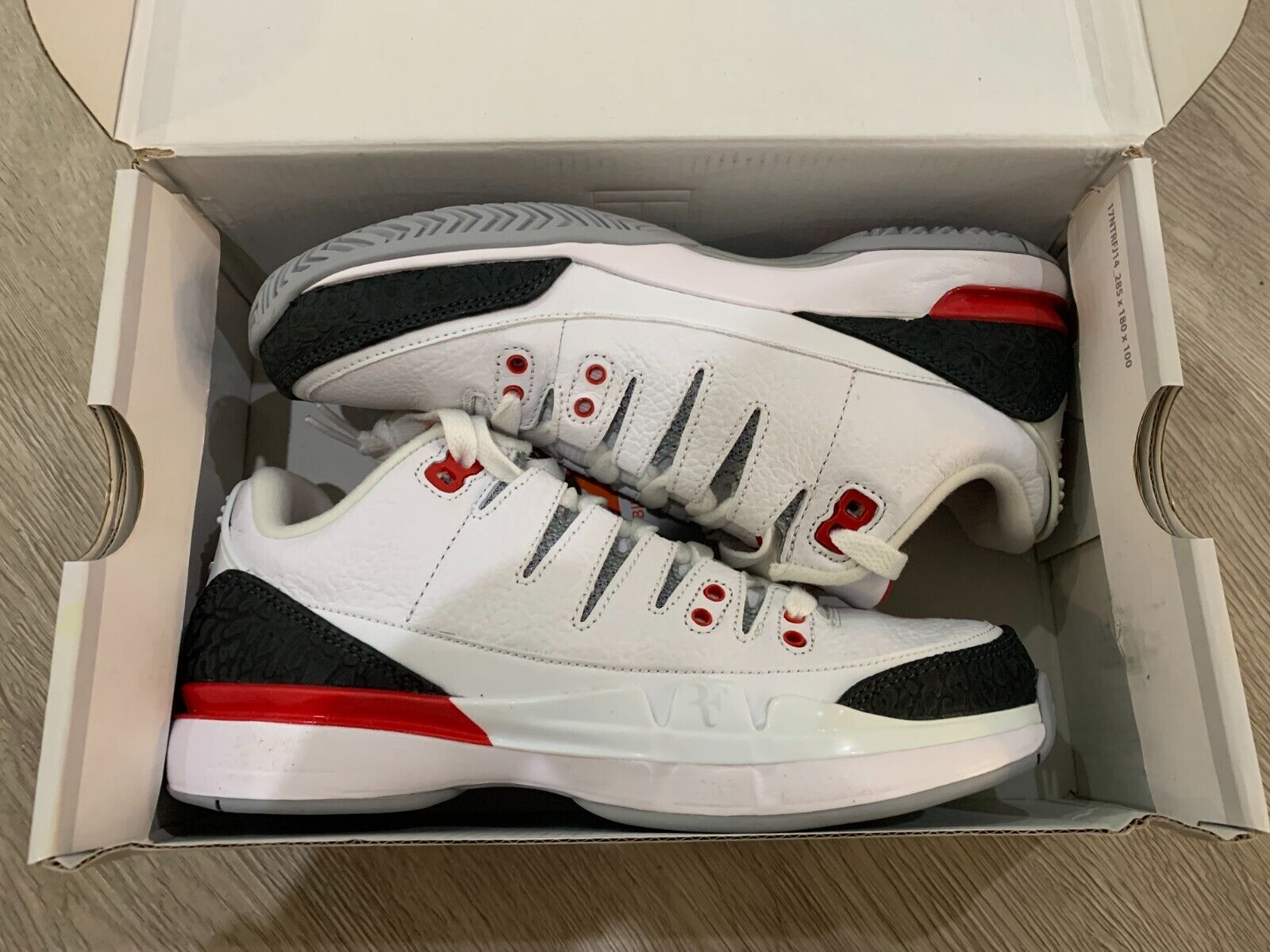 Mens Nike Zoom Vapor RF X AJ3 Size 5 (709998 106) Brand New Mens Nike Zoom Vapor RF X AJ3 Size 5 (709998 106) Brand New