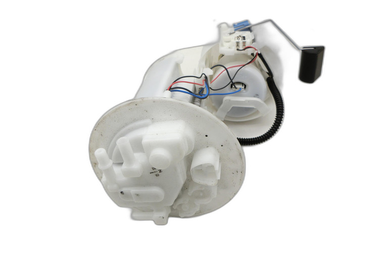 Toyota Auris E15 06-10 VVTi 1,3 74KW Kraftstoffpumpe Kraftstoff Förderpumpe Tankgeber  - Bild 1