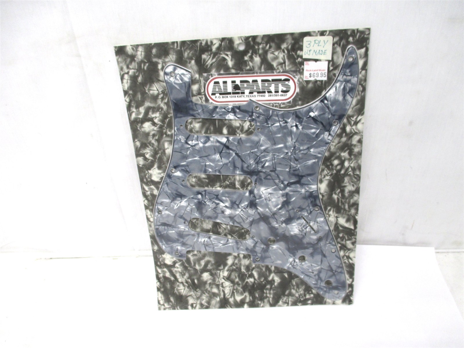 Re Allparts PG-575 Black Pearloid 3-Ply Pickguard For Fender