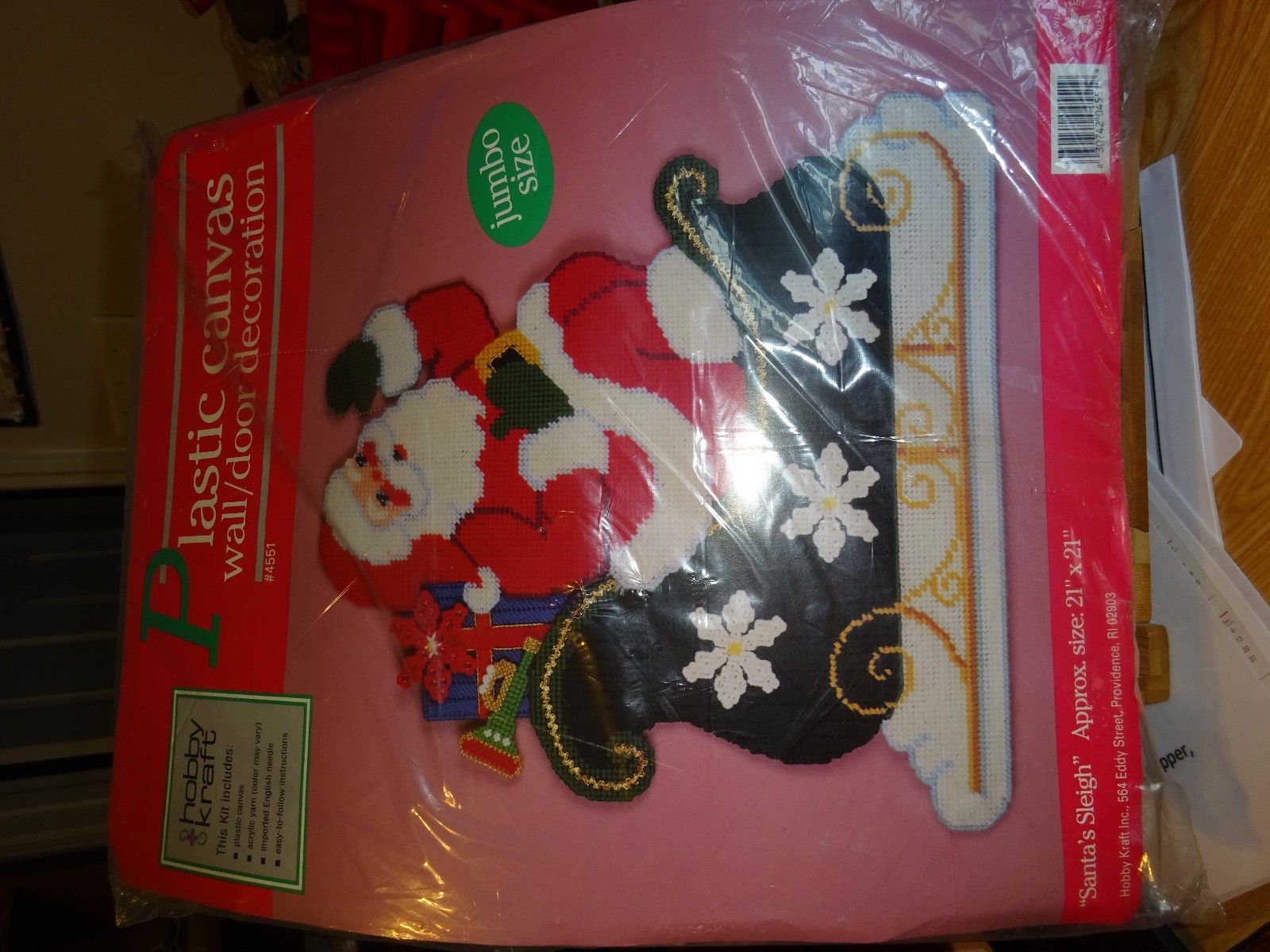 Lot of 2 Plastic Canvas Holiday, 1 Mary Maxim, 1 Hobby Kraft, both brand new!