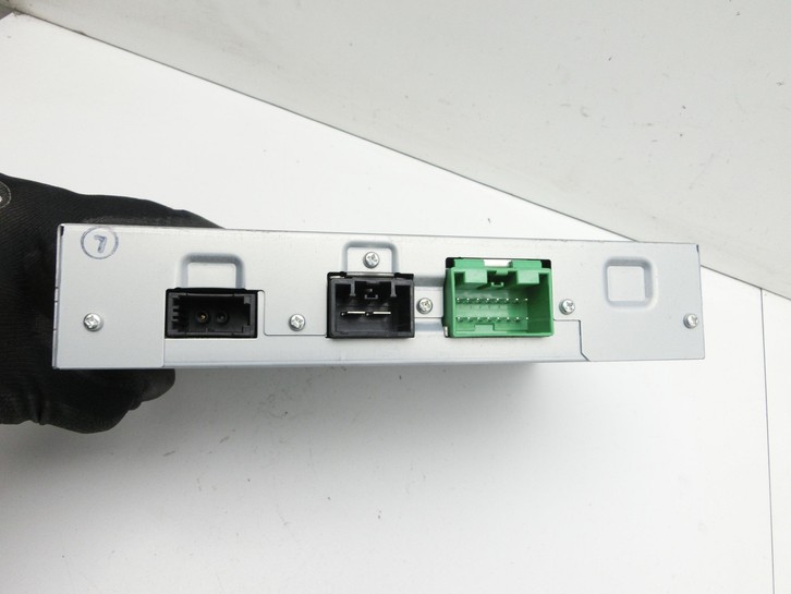 Volvo V40 525 12-16 Verstärker Endstufe für Soundsystem Volvo V40 525 12-16 01.01.2013 31384099AA 31384104AA gebraucht Vorschau 3