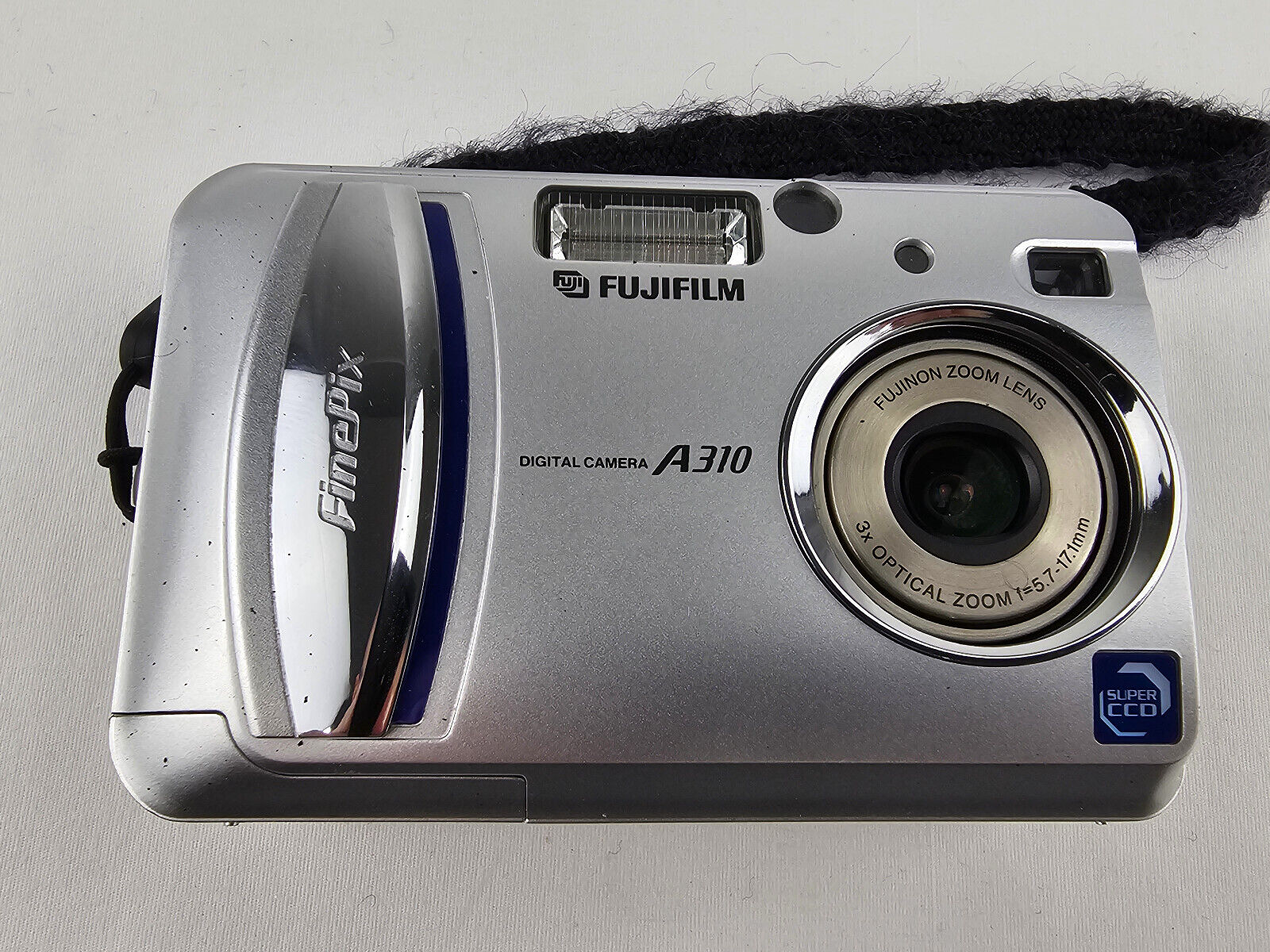 Fujifilm Finepix A310 Silver Digital Camera with Case | eBay Fujifilm Finepix A310 Silver Digital Camera with Case | eBay