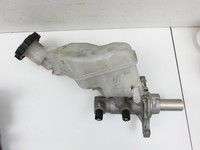 KIA Carens RP IV 13-19 Hauptbremszylinder Bremszylinder KIA Carens RP IV 13-19 29.08.2014 58510A-4800 gebraucht Vorschau 2