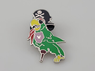 Disney Pirates of the Caribbean Green Pirate Parrot Hidden Mickey 2 of 3 Pin