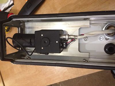 PELCO CAMERA C10DN-6 24V~ W/ ENCLOSURE EH3512 (J1) 