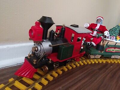 christmas train set g scale santa express train set comes with lay out 