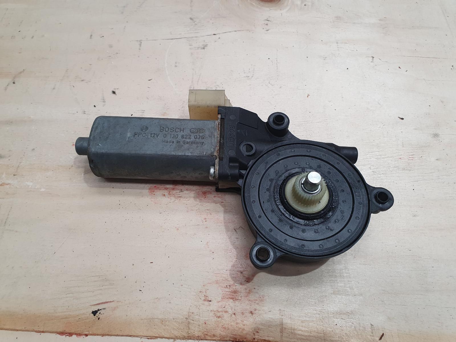 2010 Audi A5 8F LEFT REAR WND MOTOR CABRIO 08/09-11/16 8F0959811 image 3