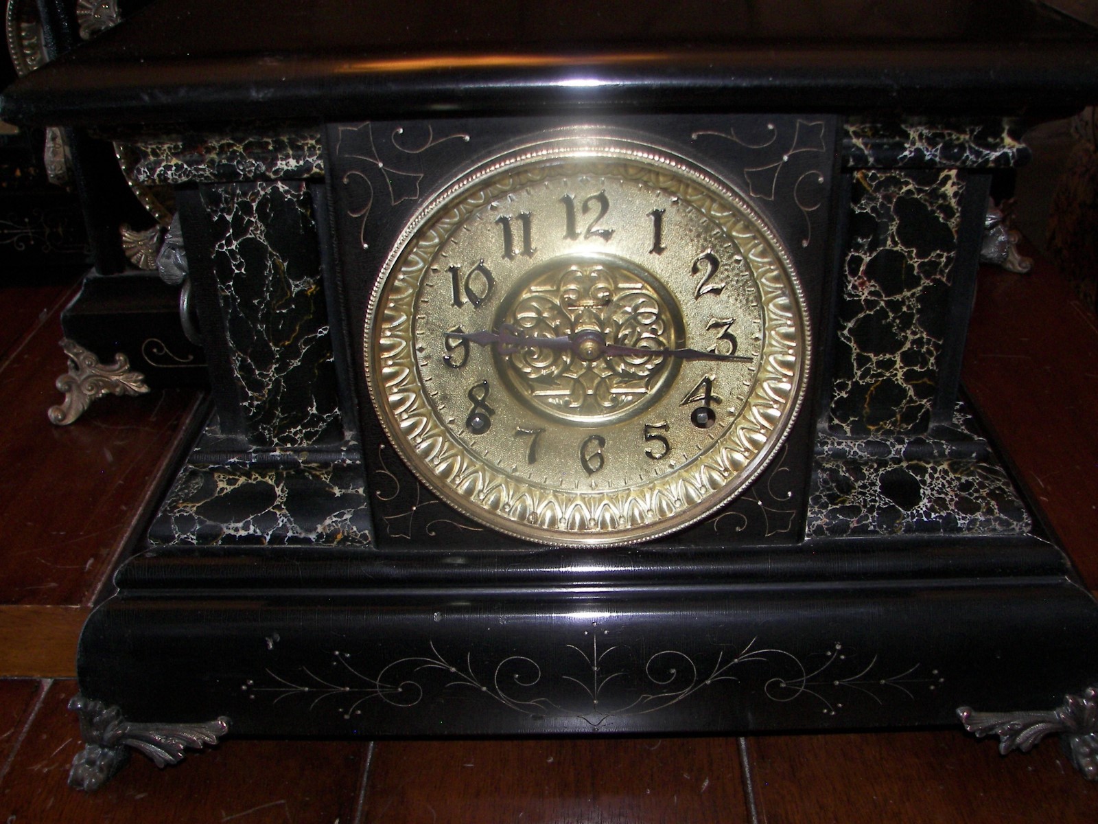 Antique Ingraham Clock [100_2499]