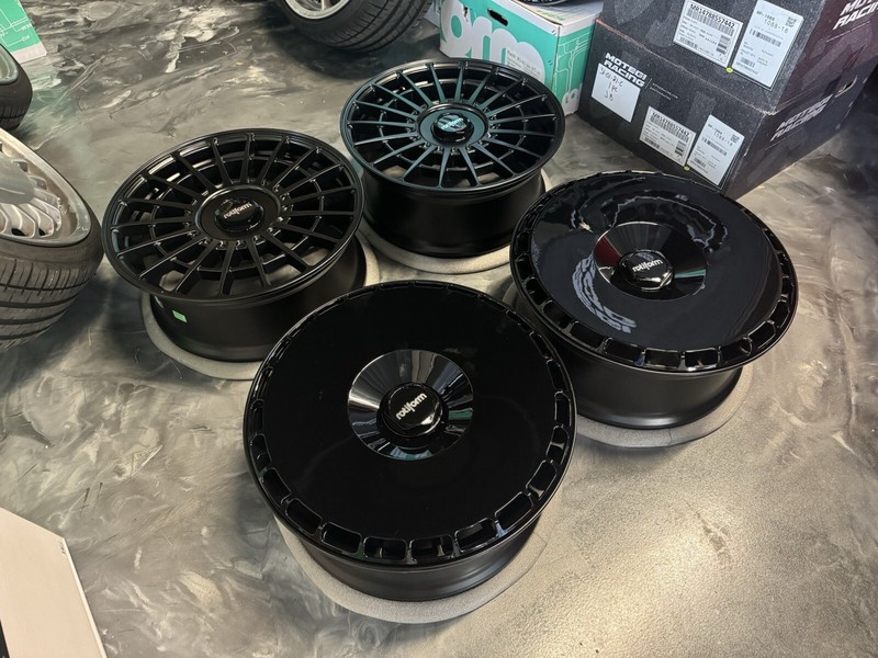 Rotiform LAS-R 19x8.5 Et35 5x100 5x112 With Rotiform Aero Discs