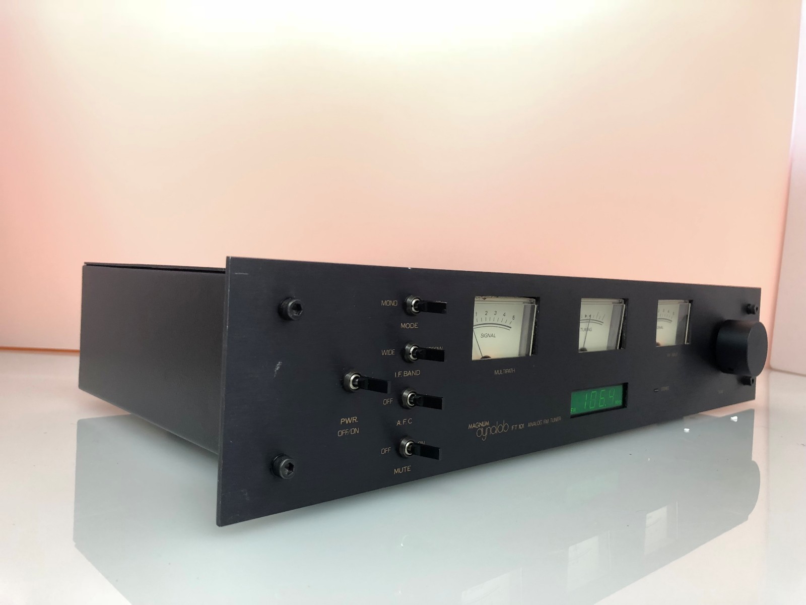 Magnum Dynalab FT-101 FM Stereo Radio Tuner