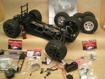 NEW RedCat racing BLACKOUT XTE PRO, kit, started, never finished, 2.4 rx, servo