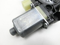 VW Touran II 5T 15-22 Fensterhebermotor Links Vorne VW Touran II 5T 15-22 11.03.2016 5Q0959802B gebraucht Vorschau 2