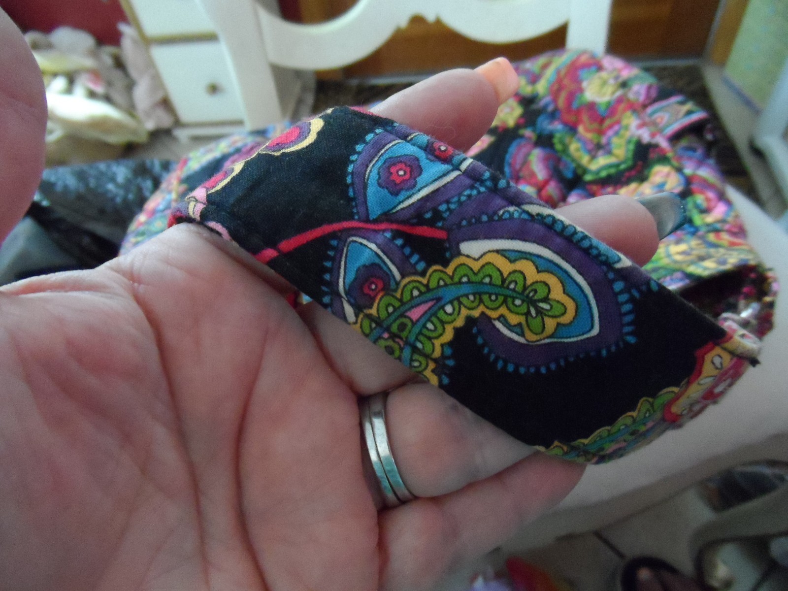 Vera Bradley reversible tote in Symphony in Hue