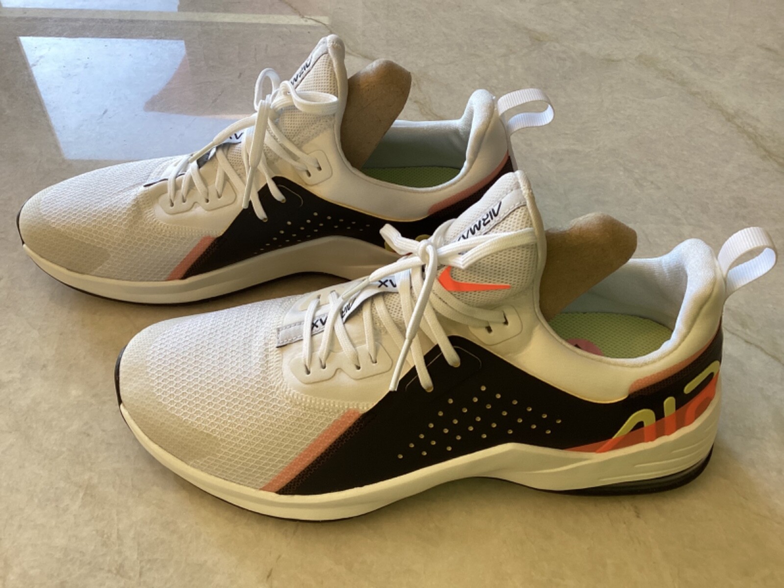 nike bella tr 3 white